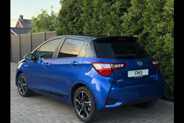 Toyota Yaris 1.5 Hybrid Bi-Tone Navigatie Camera