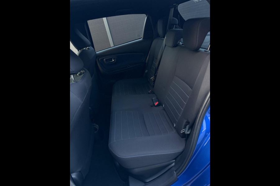 Toyota Yaris 1.5 Hybrid Bi-Tone Navigatie Camera