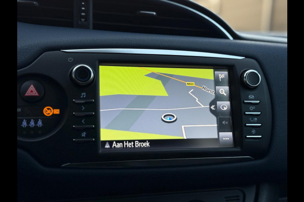 Toyota Yaris 1.5 Hybrid Bi-Tone Navigatie Camera