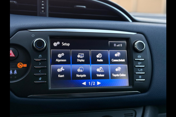Toyota Yaris 1.5 Hybrid Bi-Tone Navigatie Camera