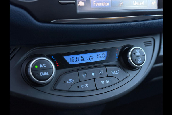 Toyota Yaris 1.5 Hybrid Bi-Tone Navigatie Camera