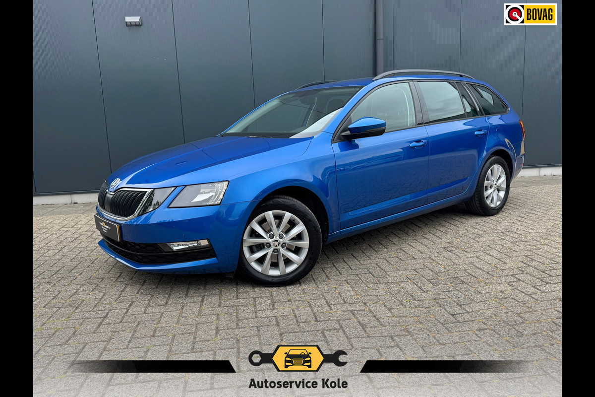 Škoda Octavia Combi 1.0 TSI * Cruise * PDC * Trekhaak * AppleCarPlay * Škoda Octavia Combi 1.0 TSI * Cruise * PDC * Trekhaak * AppleCarPlay *