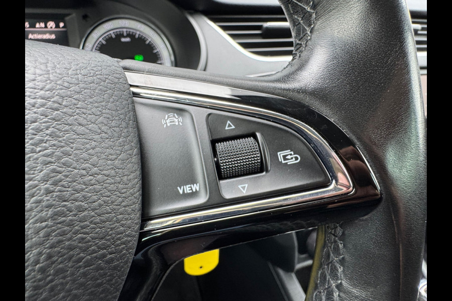 Škoda Octavia Combi 1.0 TSI * Cruise * PDC * Trekhaak * AppleCarPlay *