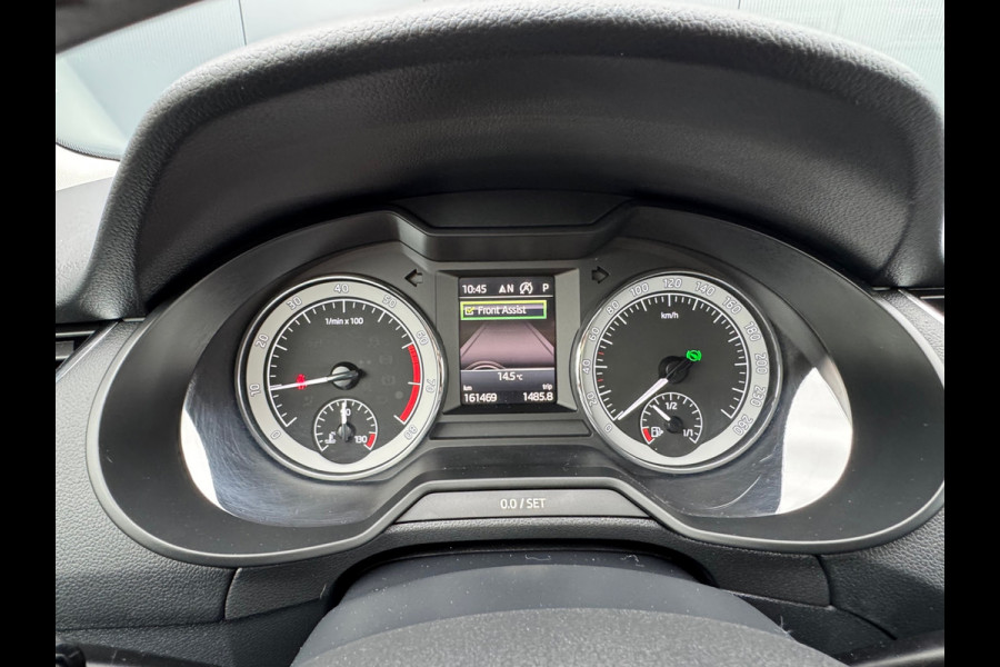 Škoda Octavia Combi 1.0 TSI * Cruise * PDC * Trekhaak * AppleCarPlay *