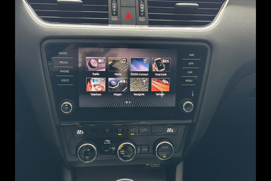 Škoda Octavia Combi 1.0 TSI * Cruise * PDC * Trekhaak * AppleCarPlay *