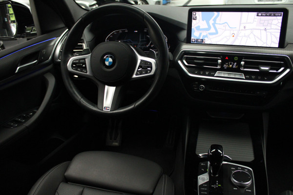 BMW X3 xDrive20i High Exe M-Pakket Leer Camera HUD ACC Navi Laser LED Elektr. achterklep Climate (3-zone) Elektr. trekhaak PDC LM velgen