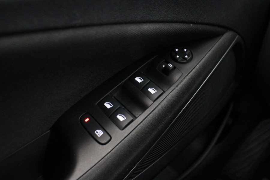 Opel Crossland 1.2 Turbo Elegance |Carplay|