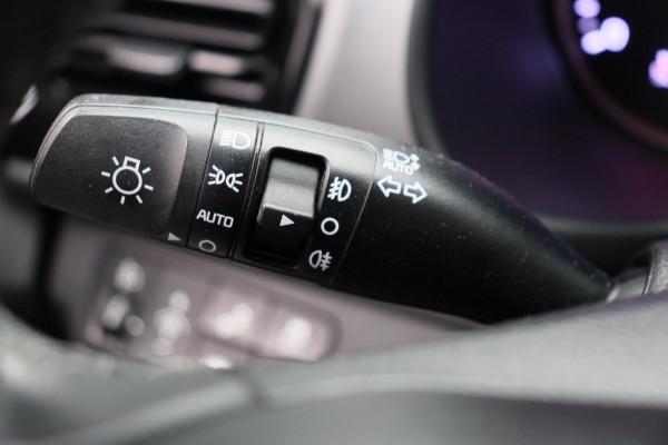 Kia Stonic 1.0 T-GDi ExecutiveLine Carplay Leder Camera Navigatie * 1e Eigenaar *