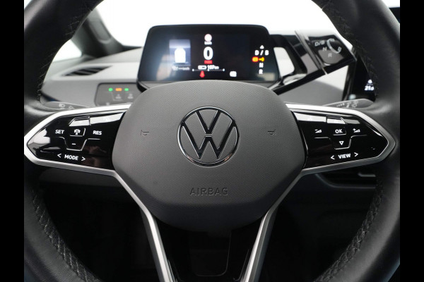 Volkswagen ID.3 Pro 58 kWh 204pk Navigatie Privacyglas Pdc Acc Stoelverwarming 238