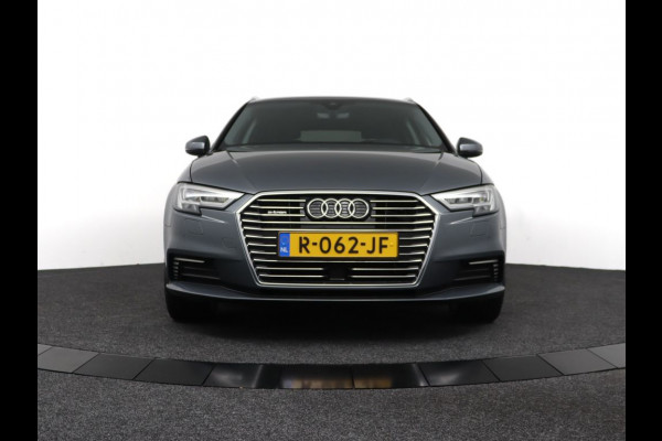 Audi A3 Sportback PHEV 40 e-tron Advance Sport - Stoelverwarming - Navigatie - Trekhaak Afneembaar - Vitual Cockpit- Cruise Control - 12 maanden Bovag garantie