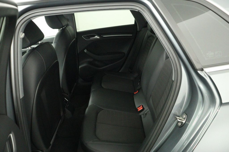 Audi A3 Sportback PHEV 40 e-tron Advance Sport - Stoelverwarming - Navigatie - Trekhaak Afneembaar - Vitual Cockpit- Cruise Control - 12 maanden Bovag garantie