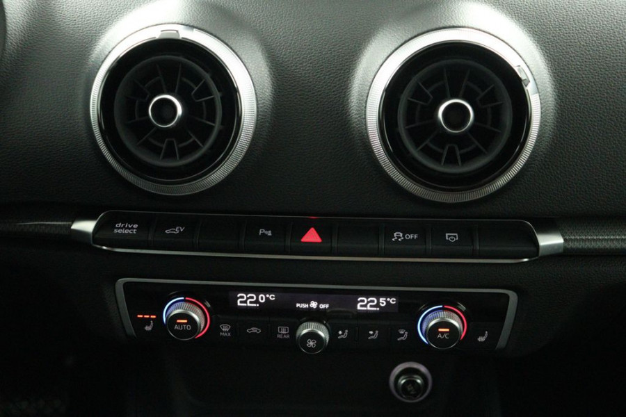 Audi A3 Sportback PHEV 40 e-tron Advance Sport - Stoelverwarming - Navigatie - Trekhaak Afneembaar - Vitual Cockpit- Cruise Control - 12 maanden Bovag garantie