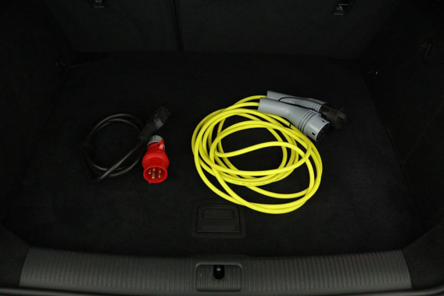 Audi A3 Sportback PHEV 40 e-tron Advance Sport - Stoelverwarming - Navigatie - Trekhaak Afneembaar - Vitual Cockpit- Cruise Control - 12 maanden Bovag garantie