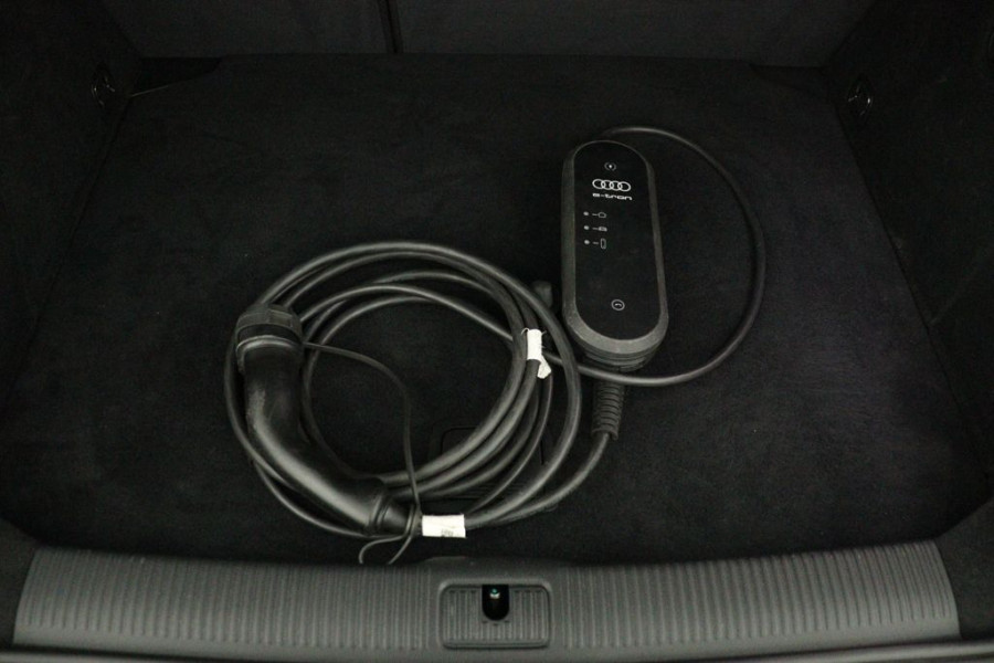 Audi A3 Sportback PHEV 40 e-tron Advance Sport - Stoelverwarming - Navigatie - Trekhaak Afneembaar - Vitual Cockpit- Cruise Control - 12 maanden Bovag garantie