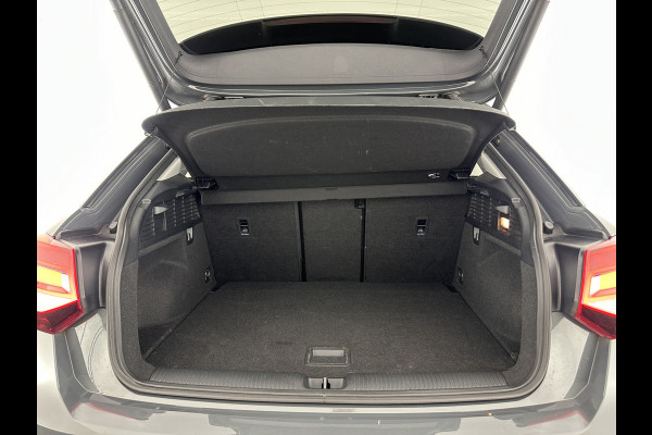 Audi Q2 30 TDI S Edition *DIGI-COCKPIT | LUXURY-LEATHER | NAVI-FULLMAP | CAMERA | KEYLESS | COMFORT-SEATS | HEATED-SEATS | ECC | PDC | CRUISE | 18''ALU*