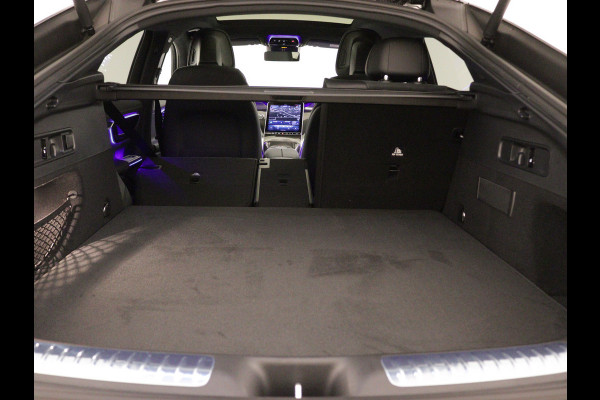 Mercedes-Benz GLC 300 e 4MATIC AMG Line | DIGITAL LIGHT | KEYLESS GO-comfortpakket | Parkeerpakket met 360°-camera | Memorypakket | EASY PACK achterklep | 	URBAN GUARD voertuigbescherming plus |