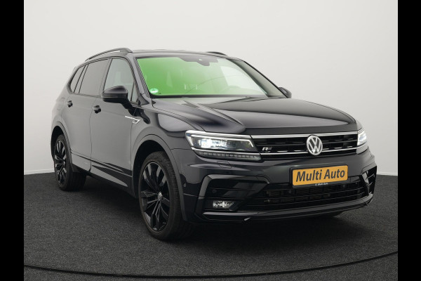 Volkswagen Tiguan Allspace 1.5 TSI R-Line DSG 150 pk | Trekhaak af Fabriek | Adaptive Cruise | Carplay | Camera | Spraakbediening |