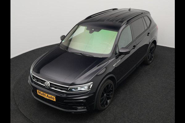 Volkswagen Tiguan Allspace 1.5 TSI R-Line DSG 150 pk | Trekhaak af Fabriek | Adaptive Cruise | Carplay | Camera | Spraakbediening |