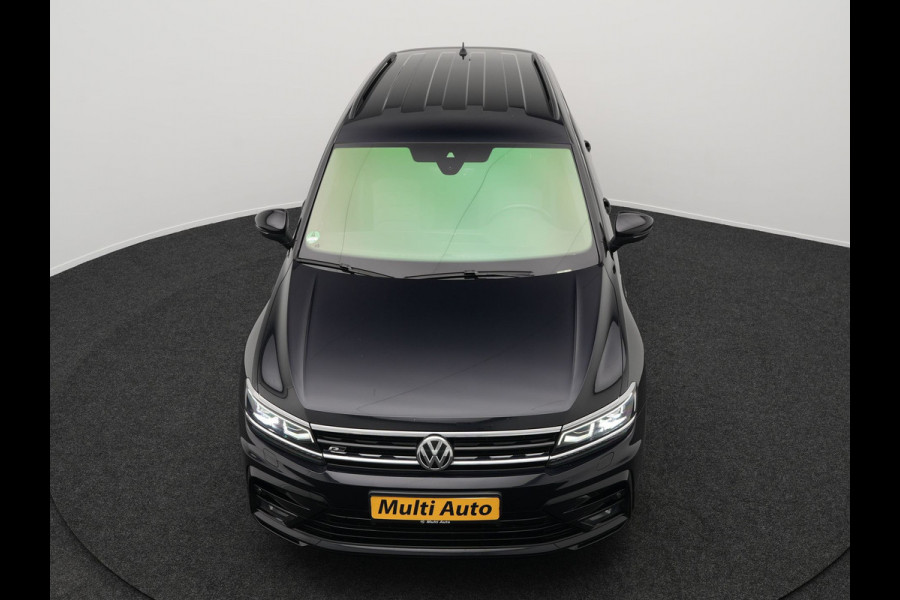 Volkswagen Tiguan Allspace 1.5 TSI R-Line DSG 150 pk | Trekhaak af Fabriek | Adaptive Cruise | Carplay | Camera | Spraakbediening |