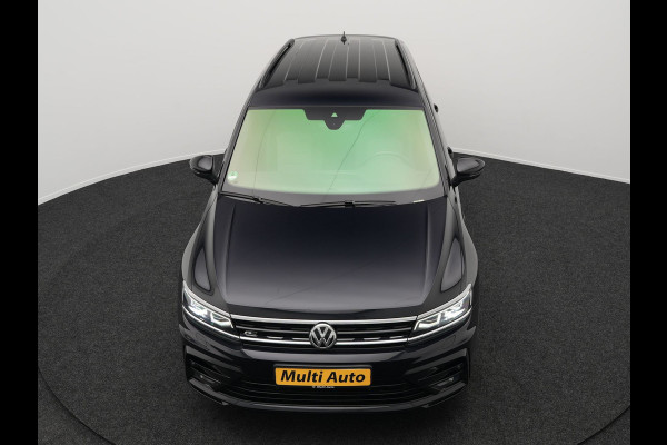 Volkswagen Tiguan Allspace 1.5 TSI R-Line DSG 150 pk | Trekhaak af Fabriek | Adaptive Cruise | Carplay | Camera | Spraakbediening |