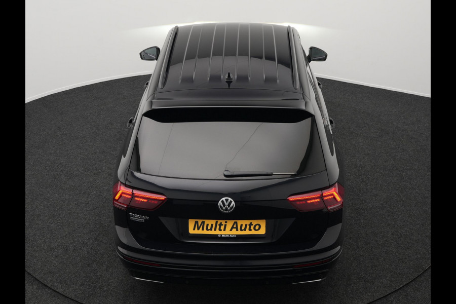 Volkswagen Tiguan Allspace 1.5 TSI R-Line DSG 150 pk | Trekhaak af Fabriek | Adaptive Cruise | Carplay | Camera | Spraakbediening |