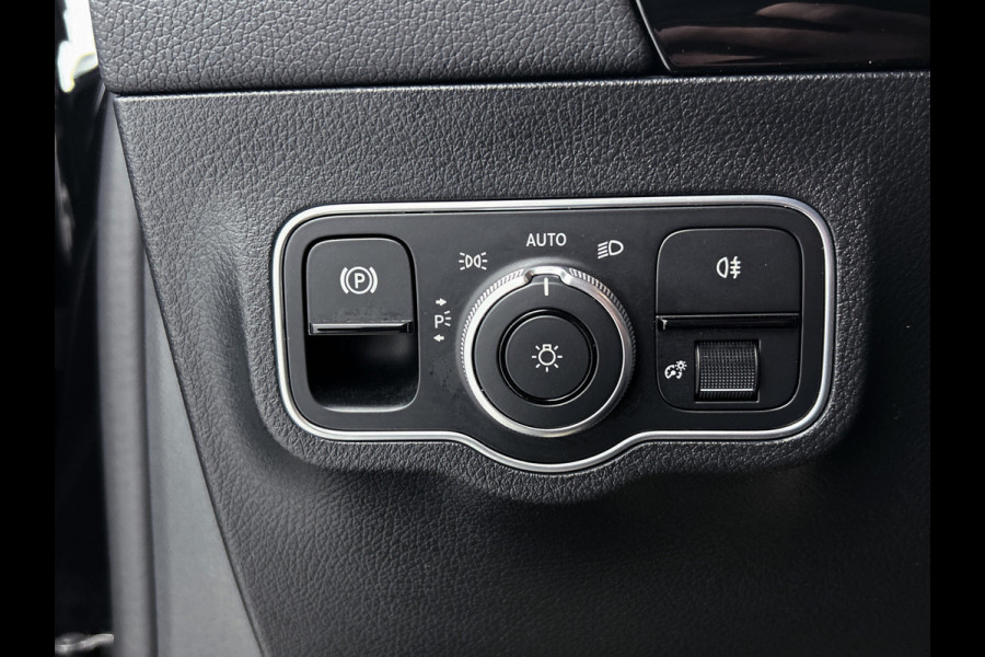 Mercedes-Benz B-Klasse 250 e Business Line Lichtmetalen velgen MBUX wide screen | Navigatie | Parking support | met camera achter | Inclusief 24 maanden Mercedes-Benz Certified garantie voor Europa.