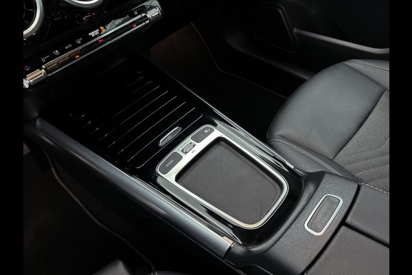 Mercedes-Benz B-Klasse 250 e Business Line Lichtmetalen velgen MBUX wide screen | Navigatie | Parking support | met camera achter | Inclusief 24 maanden Mercedes-Benz Certified garantie voor Europa.
