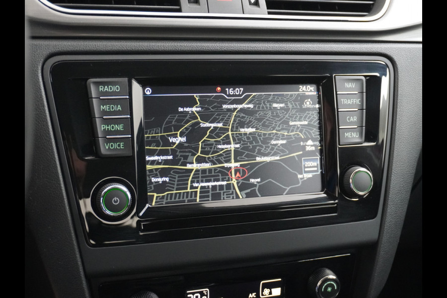 Škoda Rapid Spaceback T96PK Apple Carplay Android Auto Navi Ecc Cruise Control Stoelverwarming PDC DAB Plus Pakket Lmv 16" Bluetooth WLAN Mirror link Greentech Clever