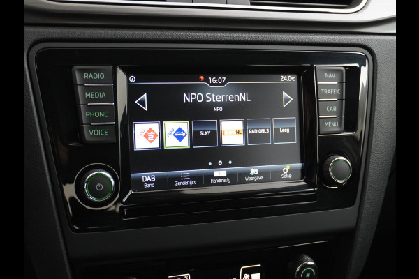 Škoda Rapid Spaceback T96PK Apple Carplay Android Auto Navi Ecc Cruise Control Stoelverwarming PDC DAB Plus Pakket Lmv 16" Bluetooth WLAN Mirror link Greentech Clever
