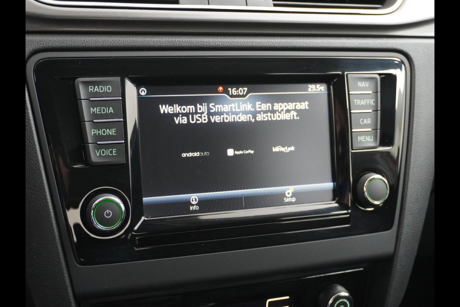 Škoda Rapid Spaceback T96PK Apple Carplay Android Auto Navi Ecc Cruise Control Stoelverwarming PDC DAB Plus Pakket Lmv 16" Bluetooth WLAN Mirror link Greentech Clever