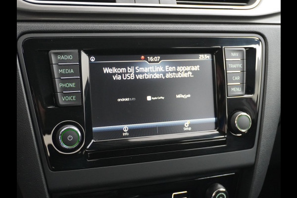 Škoda Rapid Spaceback T96PK Apple Carplay Android Auto Navi Ecc Cruise Control Stoelverwarming PDC DAB Plus Pakket Lmv 16" Bluetooth WLAN Mirror link Greentech Clever