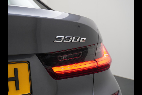BMW 3-serie 330e High Executive CAMERA | ADAP. CRUISE | RIJKLAAR INCL. 12 MND. BOVAGGARANTIE