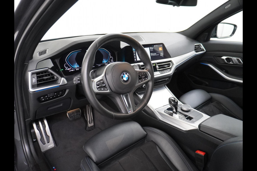 BMW 3-serie 330e High Executive CAMERA | ADAP. CRUISE | RIJKLAAR INCL. 12 MND. BOVAGGARANTIE