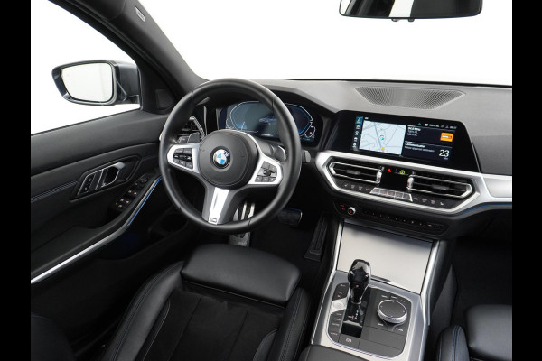 BMW 3-serie 330e High Executive CAMERA | ADAP. CRUISE | RIJKLAAR INCL. 12 MND. BOVAGGARANTIE