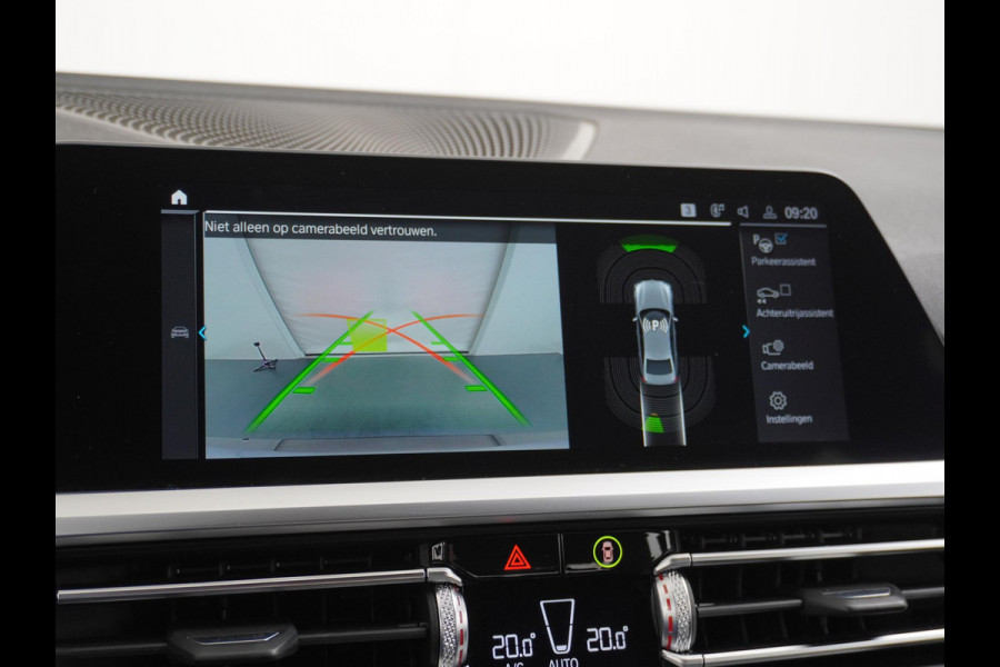 BMW 3-serie 330e High Executive CAMERA | ADAP. CRUISE | RIJKLAAR INCL. 12 MND. BOVAGGARANTIE