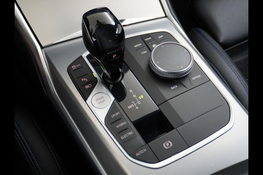 BMW 3-serie 330e High Executive CAMERA | ADAP. CRUISE | RIJKLAAR INCL. 12 MND. BOVAGGARANTIE