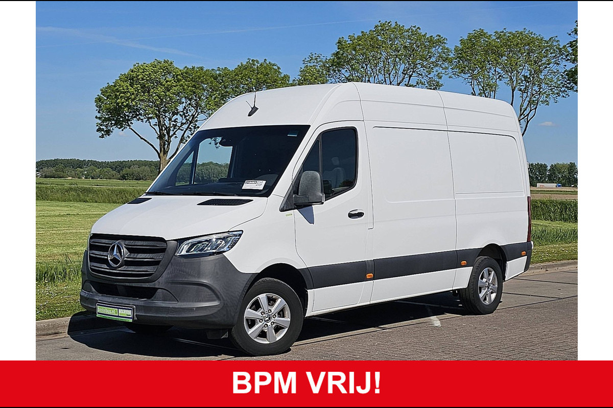 Mercedes-Benz Sprinter 316 L2H2, automaat, LED, mbux, navi, airco, LMV, wit, 148 dkm. Mercedes-Benz Sprinter 316 L2H2, automaat, LED, mbux, navi, airco, LMV, wit, 148 dkm.