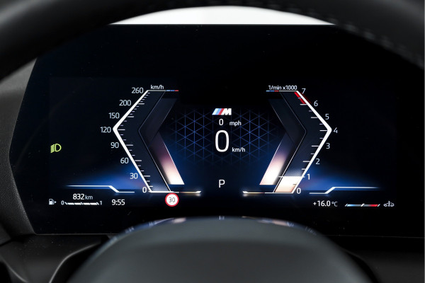 BMW 1-serie 120 M Sport (Nieuw Model) - Automaat | Dig. Cockpit | Adapt. Cruise | Stoelverw. | PDC | Camera | NAV + App. Connect | ECC | DAB | LM 18" | 0295