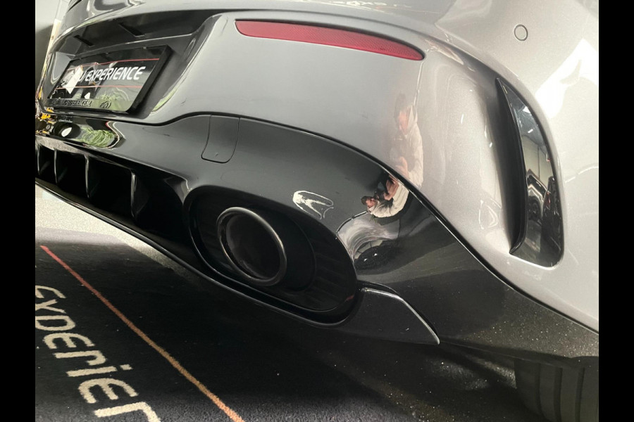 Mercedes-Benz CLA-Klasse AMG 35 4MATIC Premium Plus PANO