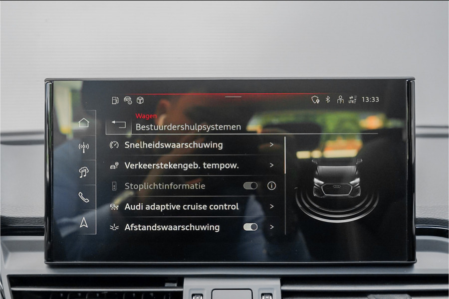 Audi Q5 50 TFSI e S Edition Pano Luchtvering ACC Camera Trekhaak