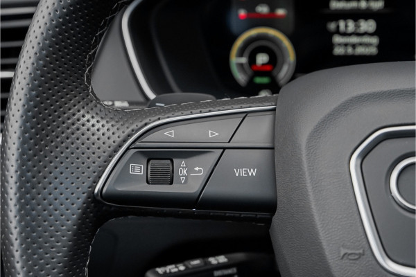 Audi Q5 50 TFSI e S Edition Pano Luchtvering ACC Camera Trekhaak