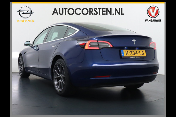 Tesla Model 3 RWD SR+ 60kWh 325PK Lmv 18" AutoPilot Leder PanoDak Adaptive-Cruise Lmv Camera's Elektr.-Stuur+Stoelen+Spiegels+Geheugen+Easy-En Navi LED Comfortstoelen ACC DAB Keyless en Voorverwarmen interieur via App One-Pedal-Drive Origineel Nederlandse auto tot 11kw laden thuis! Garantie Accu tot 10-03-2027 max 160.000km 1.584kg licht!