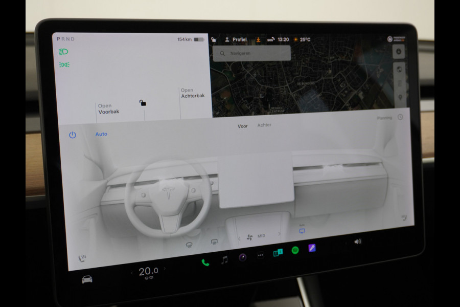 Tesla Model 3 RWD SR+ 60kWh 325PK Lmv 18" AutoPilot Leder PanoDak Adaptive-Cruise Lmv Camera's Elektr.-Stuur+Stoelen+Spiegels+Geheugen+Easy-En Navi LED Comfortstoelen ACC DAB Keyless en Voorverwarmen interieur via App One-Pedal-Drive Origineel Nederlandse auto tot 11kw laden thuis! Garantie Accu tot 10-03-2027 max 160.000km 1.584kg licht!