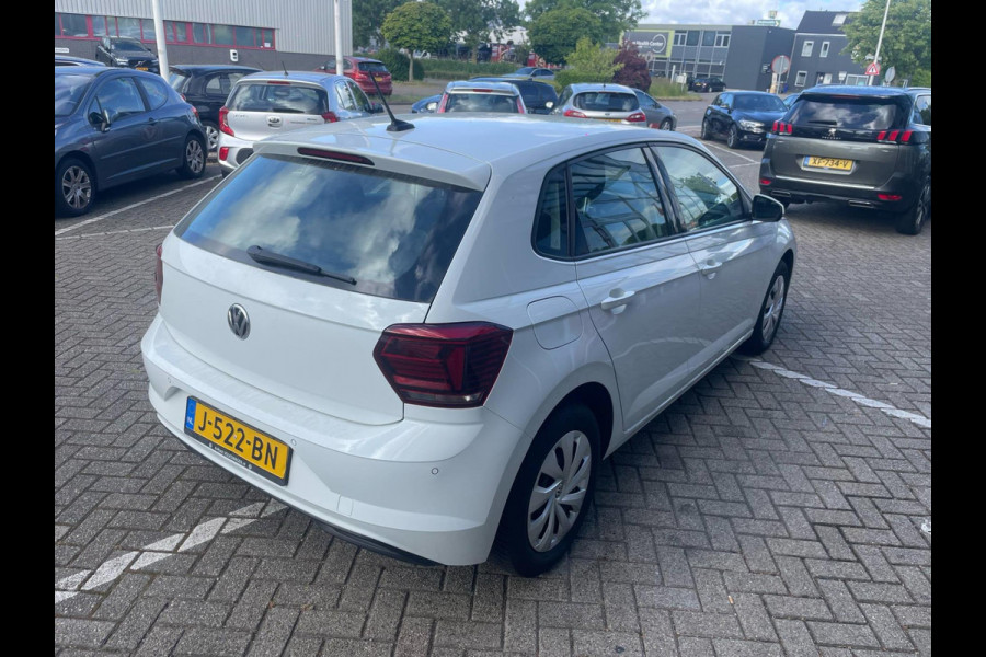 Volkswagen Polo 1.0 TSI Comfortline Connected Series / CarPlay
