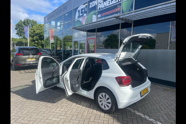 Volkswagen Polo 1.0 TSI Comfortline Connected Series / CarPlay