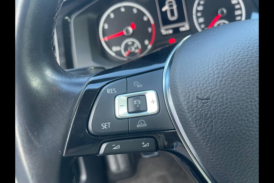 Volkswagen Polo 1.0 TSI Comfortline Connected Series / CarPlay