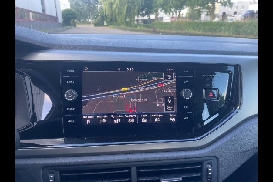 Volkswagen Polo 1.0 TSI Comfortline Connected Series / CarPlay