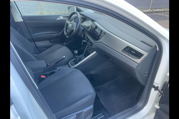 Volkswagen Polo 1.0 TSI Comfortline Connected Series / CarPlay
