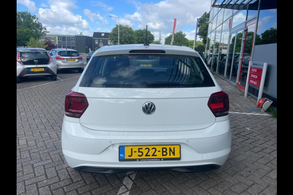 Volkswagen Polo 1.0 TSI Comfortline Connected Series / CarPlay
