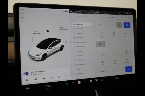 Tesla Model 3 2020 RWD SR+ 60kWh 325PK Lmv 18" AutoPilot Leder PanoDak Adaptive-Cruise Lmv Camera's Elektr.-Stuur+Stoelen+Spiegels+Geheugen+Ea Navi LED Comfortstoelen ACC DAB Keyless en Voorverwarmen interieur via App One-Pedal-Drive Origineel Nederlandse auto tot 11kw laden thuis! Garantie Accu tot 16-3-2028 max 160.000km 1.584kg licht!